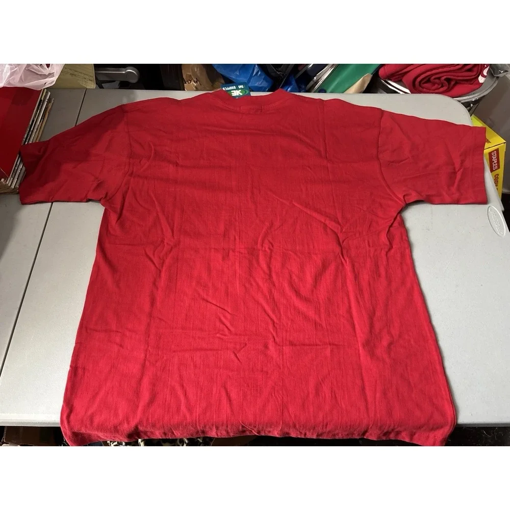 Kiwi Equipped XL New Zealand Red Tshirt NWT
